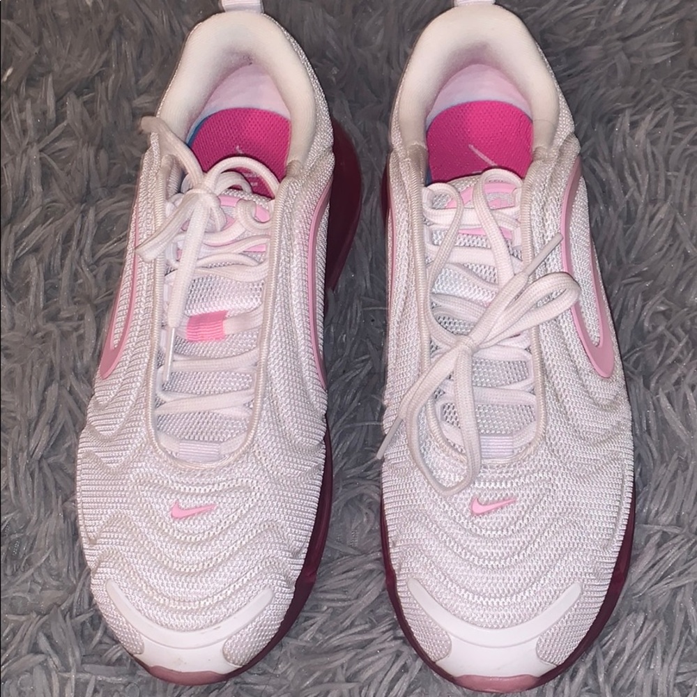 Nike Air Max 720